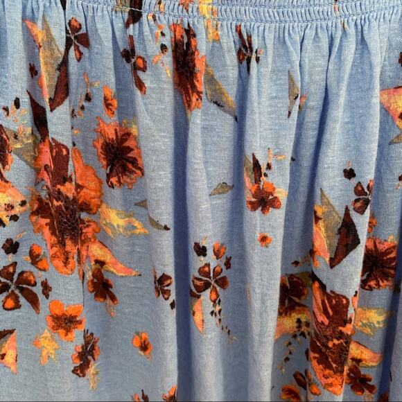 Copied - We The Free Blue Sky Combo Floral Top Cottagecore NWT - Picture 4 of 7
